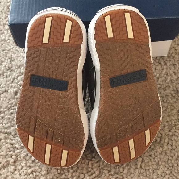 Sperry top-sider size 6.5W toddler - Picture 3 of 4